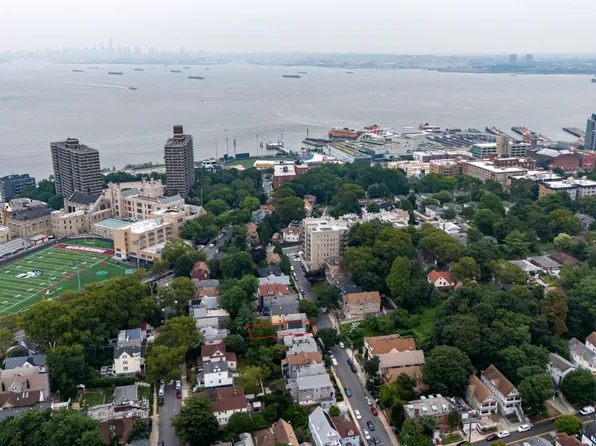 31 Crescent Avenue image 38 of 42