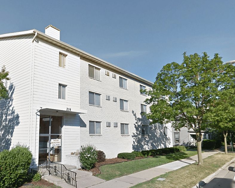 1st image of 218 S Bassett St #3945799