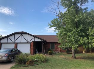 2021 Castle Rock, Edmond, OK 73003