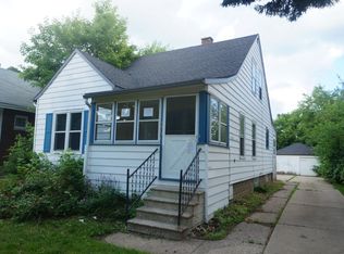 5907 31st Ave, Kenosha, WI 53144