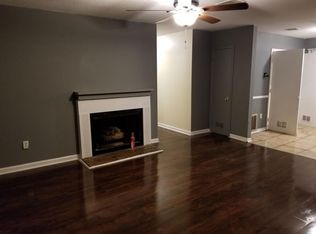 108 Mark Twain Cir APT C, Athens, GA 30605