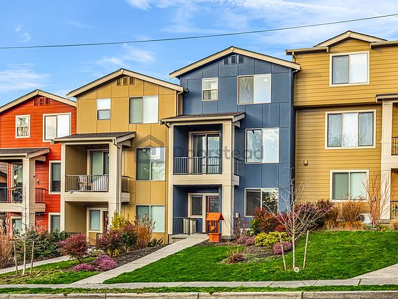 3rd image of 1048 SW 100th St