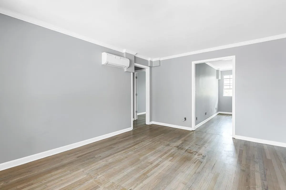 2 bed, 750 sqft, $1,800 — Photo 1