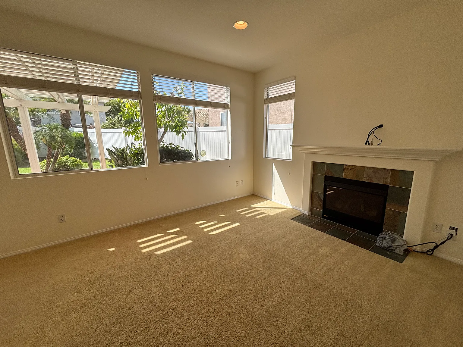 4025 Castaway Cove — Photo 4