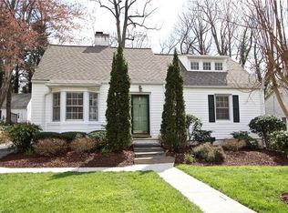 2472 Lyndhurst Ave, Winston Salem, NC 27103