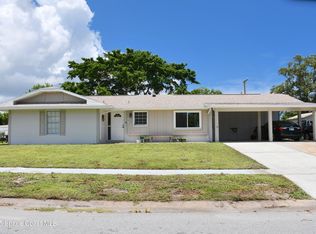 880 Hampton Dr NE, Palm Bay, FL 32905
