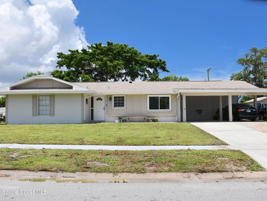 880 Hampton Dr NE, Palm Bay, FL 32905