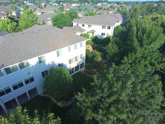 3rd image of 5808 S Shadow Wood Pl