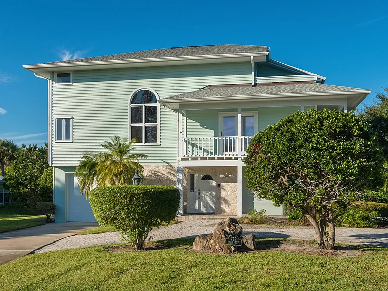 725 Conn Way — Photo 28