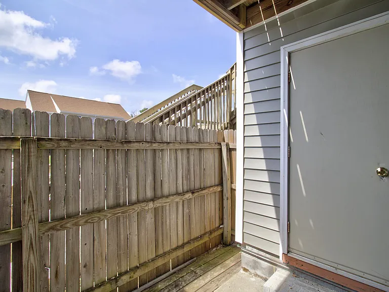 3536 Dublin Ct — Photo 7