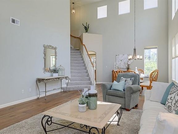 4th image of 5747 Chambertin Dr