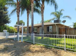 1518 Plumas Ave, Modesto, CA 95358