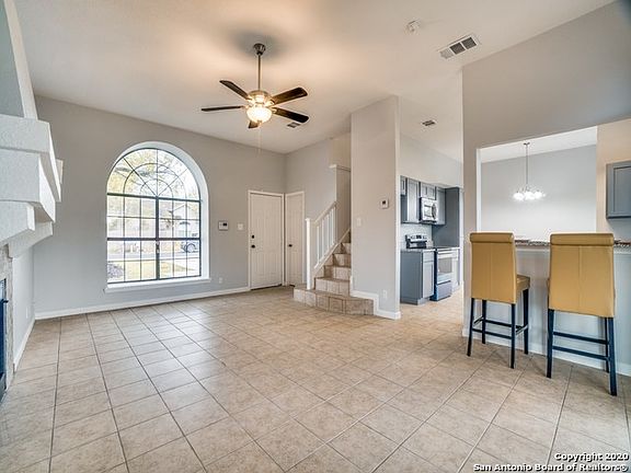 3rd image of 10203 Raven Field Dr