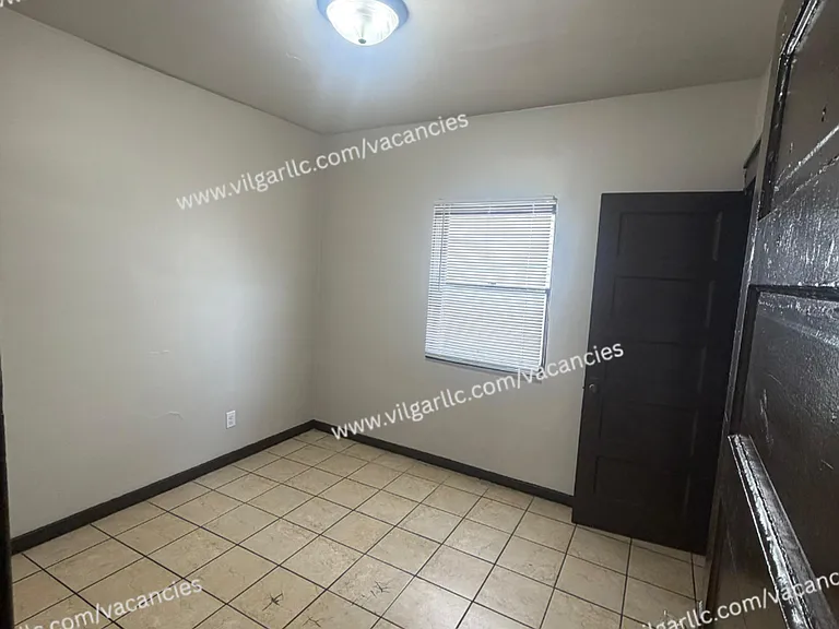 4023 Fir St — Photo 17