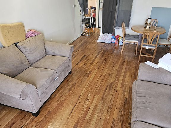 2nd image of 1224 Prospect Ave