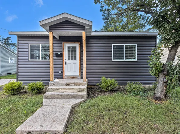 23 Batavia Pl NE, Grand Rapids, MI 49503