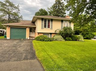 2 Trelawn Pkwy E, Welland, ON L3C1W3