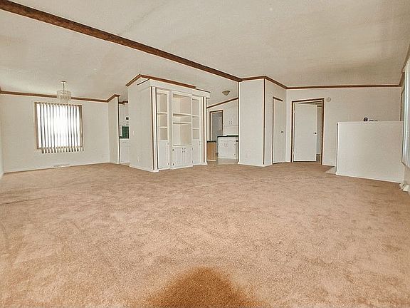 3rd image of 599 Honey Locust Ln