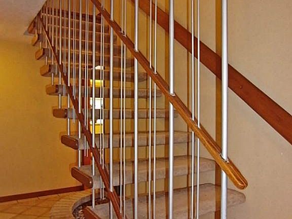  The Contemporary Design Continues Through Out The Home * Custom Designed Floating Stairs