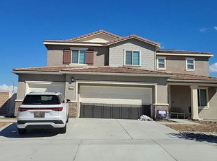 2655 Waterfall Ln, Corona, CA 92882