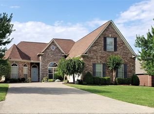 1068 Nealcrest Cir, Spring Hill, TN 37174