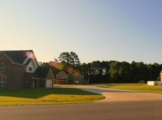 1856 W Hawthorne Rd, Leesville, LA 71446