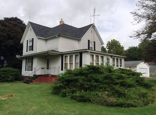 202 E Main St, La Fayette, IL 61449