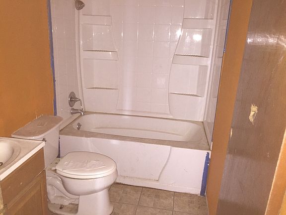 4th image of 12922 E Redbird Ln