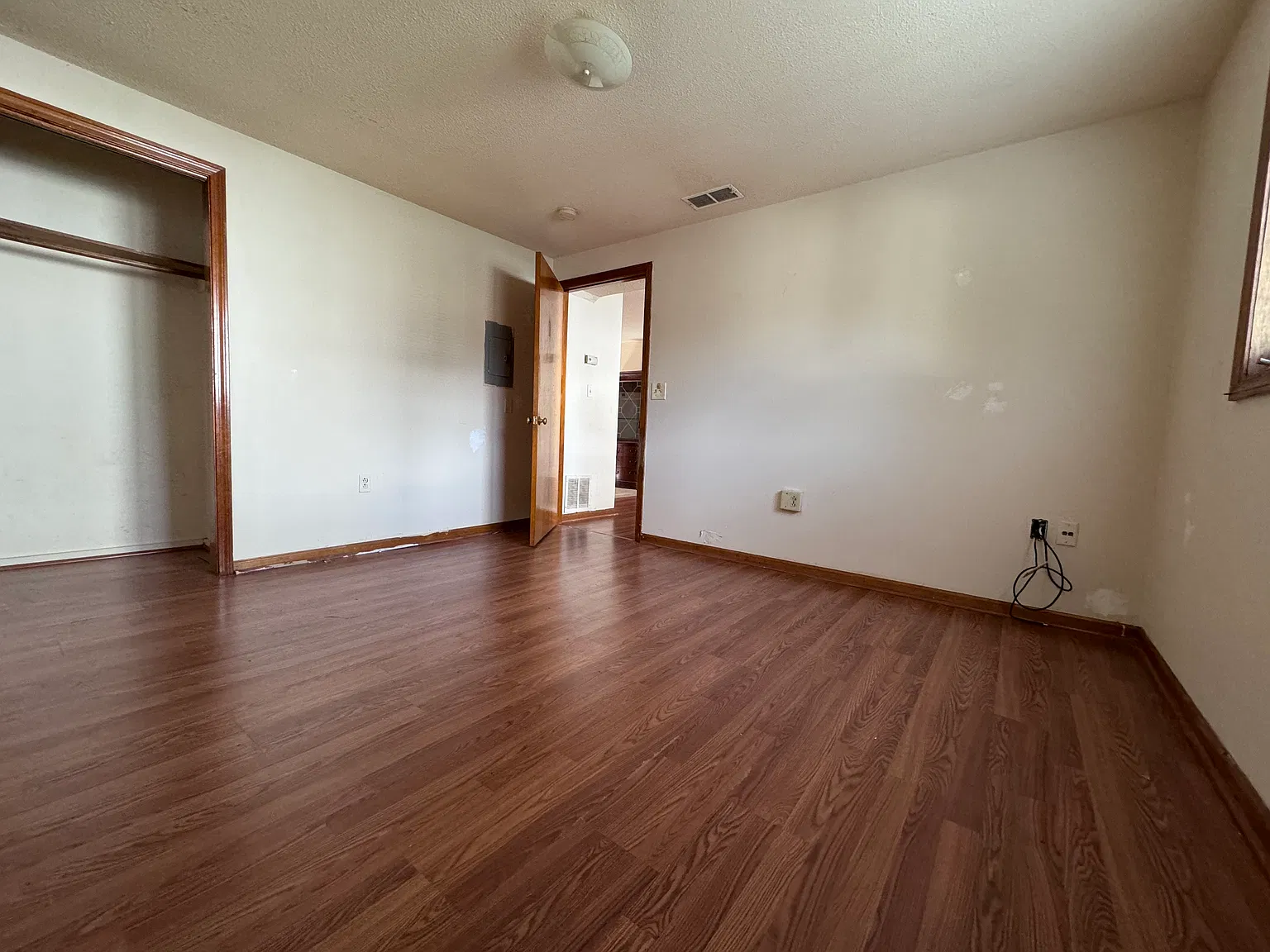 167 Barker St — Photo 3