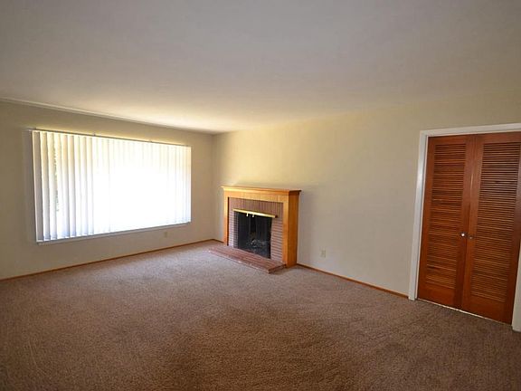 2nd image of 7031 Tamoshanter Way
