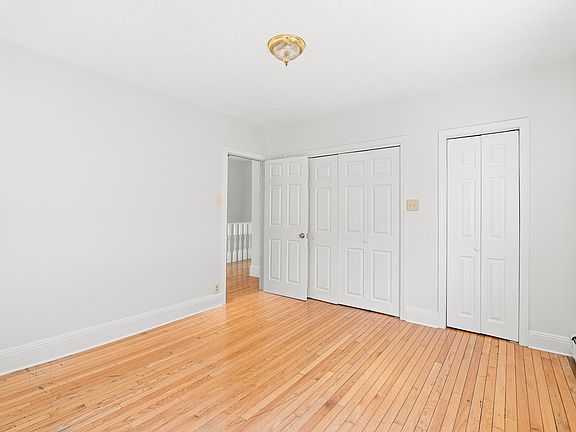 4th image of 43 Sargent Ave APT 1