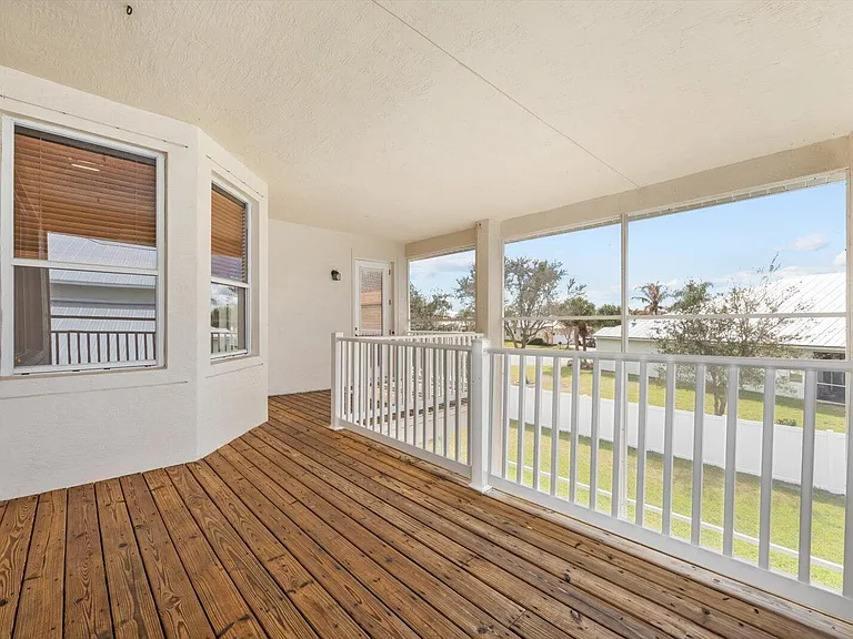 206 NW Magnolia Lakes Blvd — Photo 32
