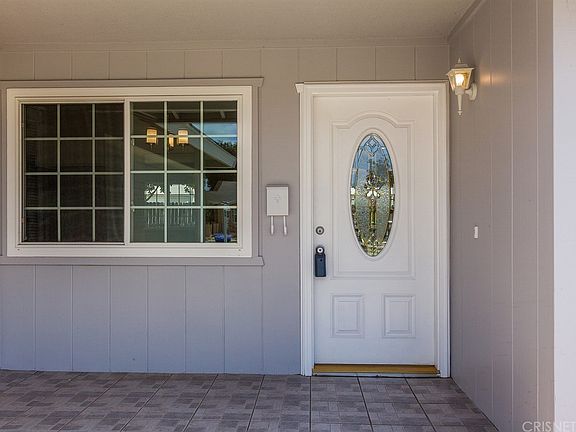4th image of 3020 Gladstone St