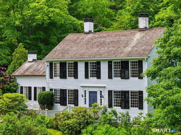 8 Meeting House Road, Haddam, CT 06438