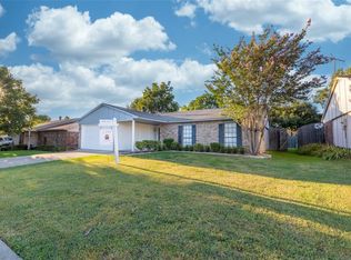 311 Bluffview Dr, Mesquite, TX 75150