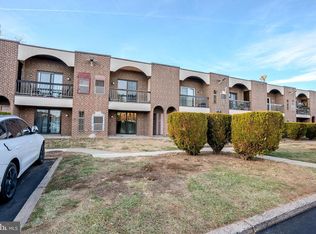 2727 Rhawn St #38AB, Philadelphia, PA 19152