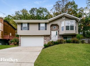 1965 White Haven Dr, Imperial, MO 63052