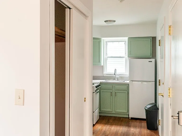 50 Columbus Ave #3 — Photo 6