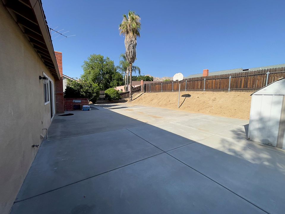 3356 Valencia Hill Dr, Riverside, CA 92507 Zillow