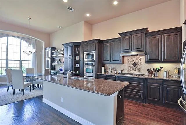 2529 Brandon Dr — Photo 12