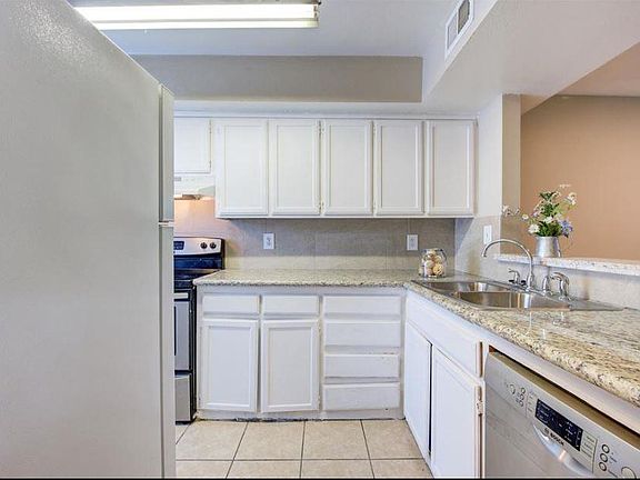 2nd image of 12653 Windsor Village Dr #2653