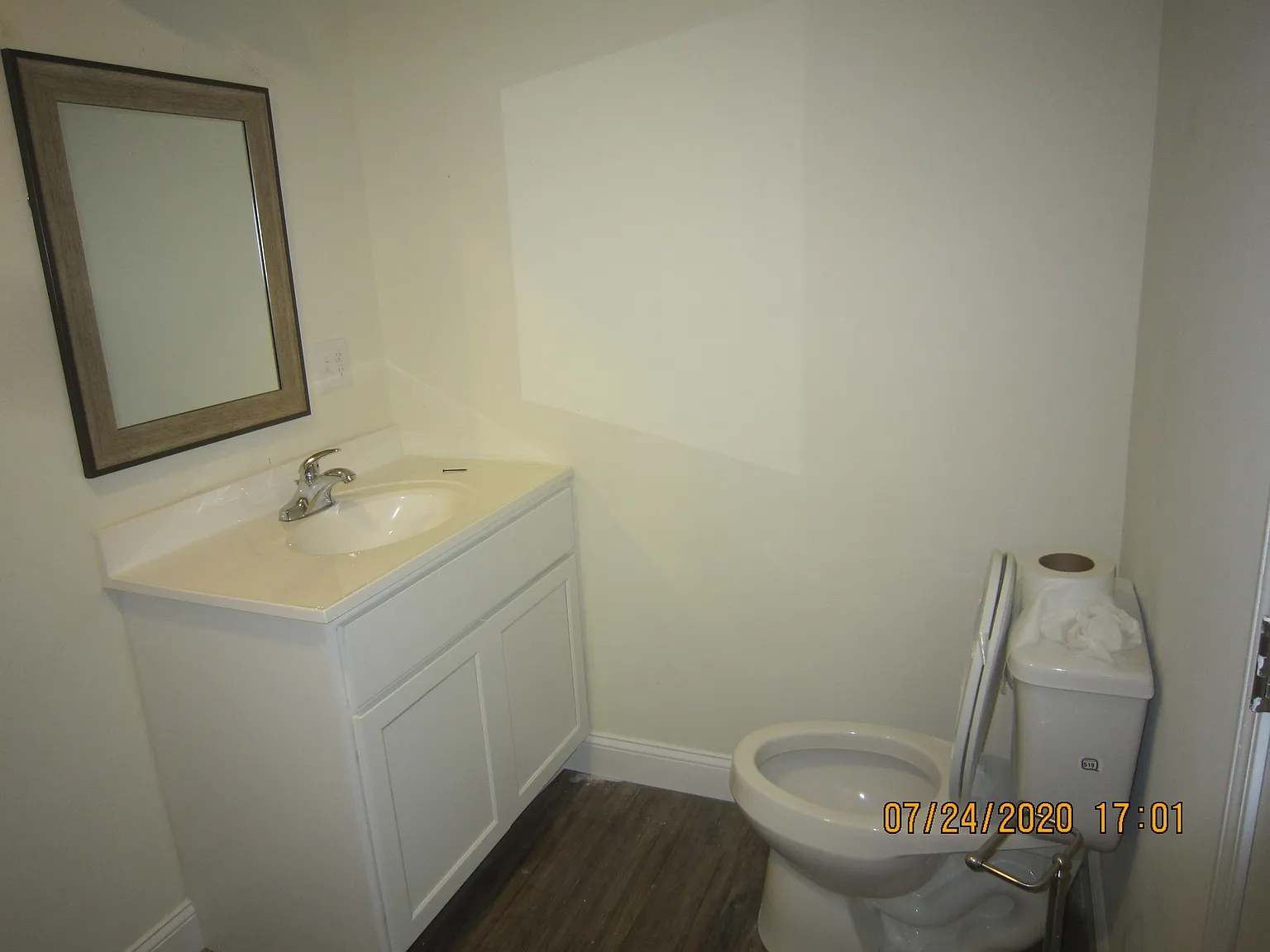 1 bed, 950 sqft, $1,395 — Photo 4