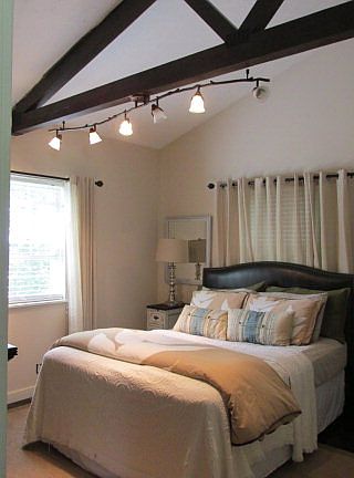 5th image of 384 Old Ln