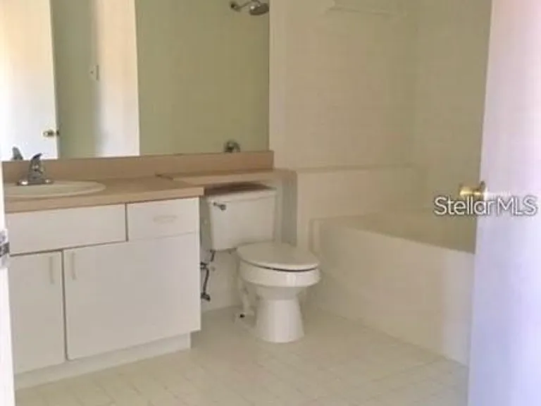 5554 Metrowest Blvd #201 — Photo 10
