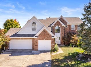 10747 Red Pine Dr, Fishers, IN 46037