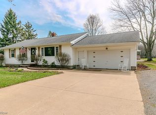 5162 Woodside Dr, Geneva, OH