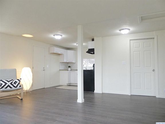 5th image of 1401 E 4th Ave