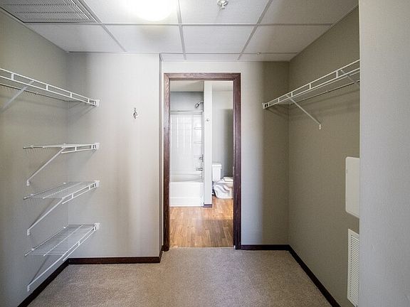 5th image of 1501 Jackson St #607