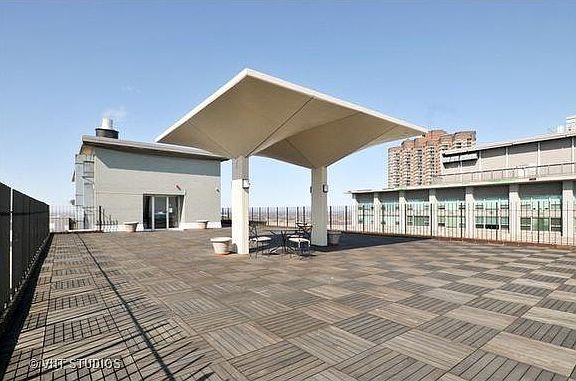 Roof Deck
