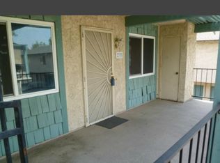 2390 Gonzaga Ln, Riverside, CA 92507